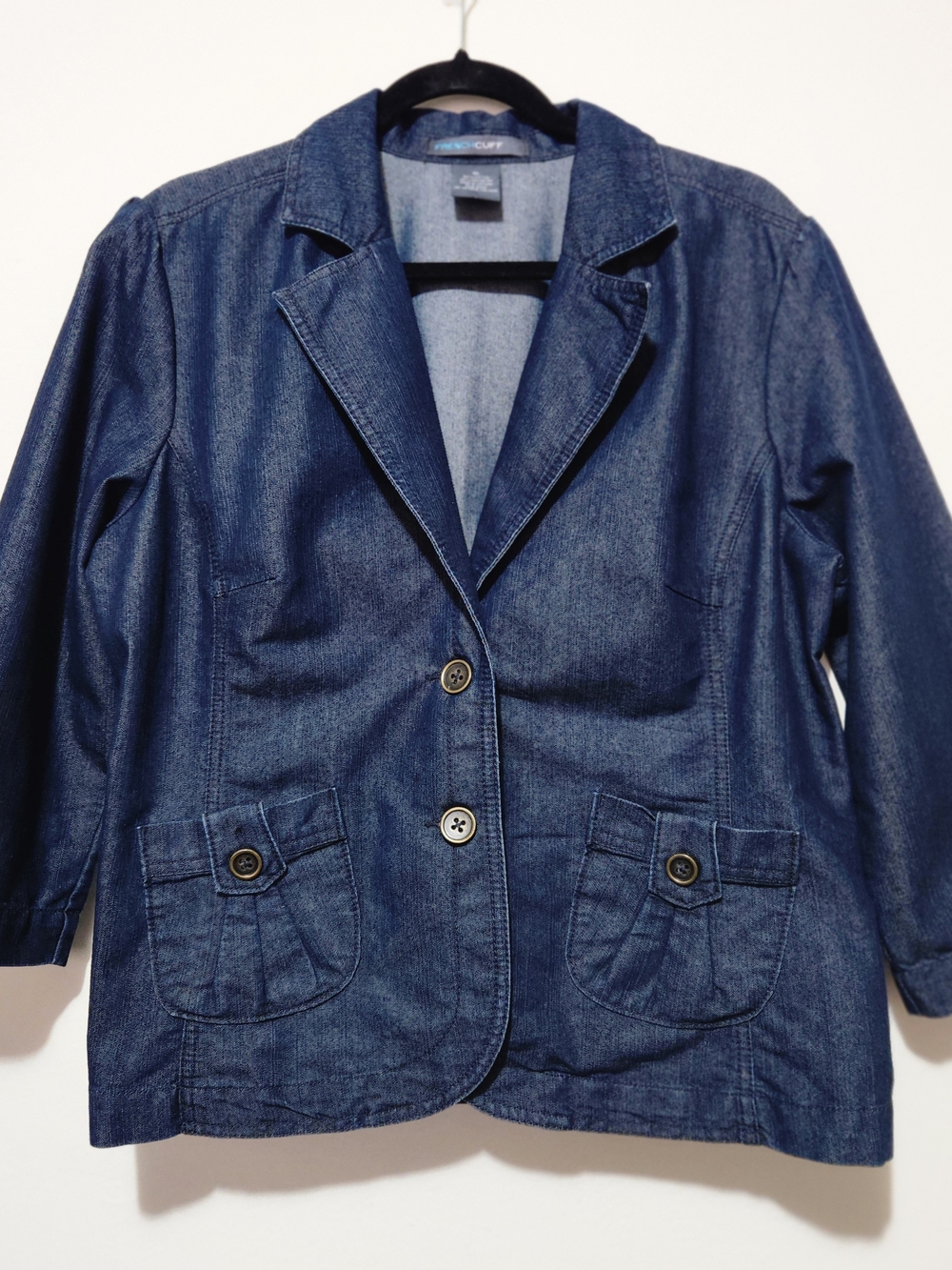 Business-Casual Core Retro-Cool Y2K Inspired Polished Indigo Denim Jacket Chic